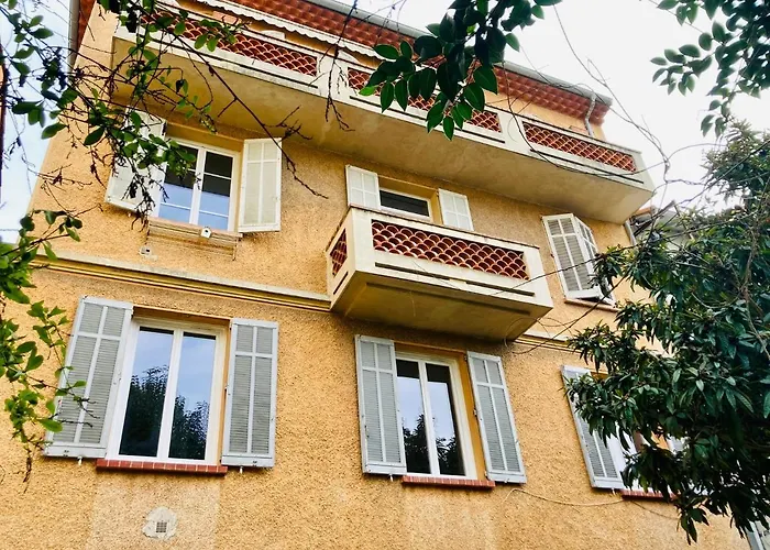 - L'oustaou Apartment Cannes