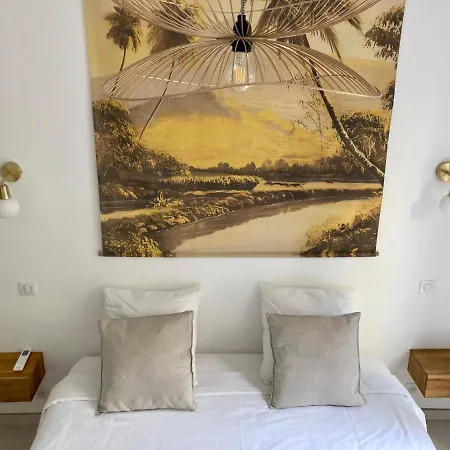 - L'oustaou Apartment *