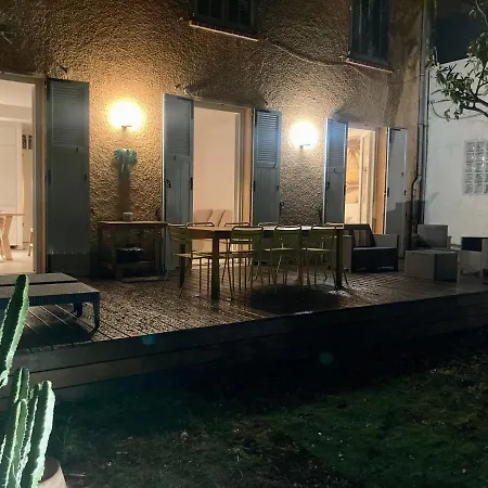 - L'oustaou Apartmán Cannes